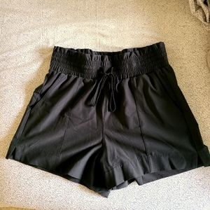 Abercrombie Highwaisted Shorts